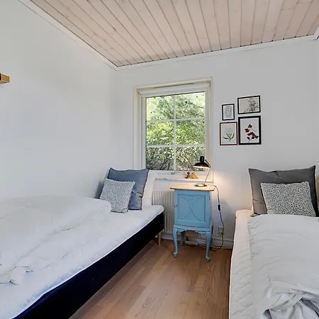 度假居 Stylish Two-level With Stunning Views Near *