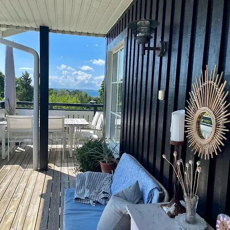 Stylish Two-level With Stunning Views Near * 埃贝尔托夫特